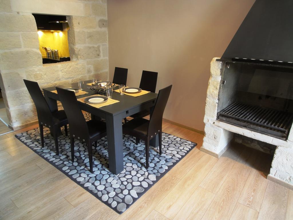 Les Toits D'Uzes Daire Dış mekan fotoğraf